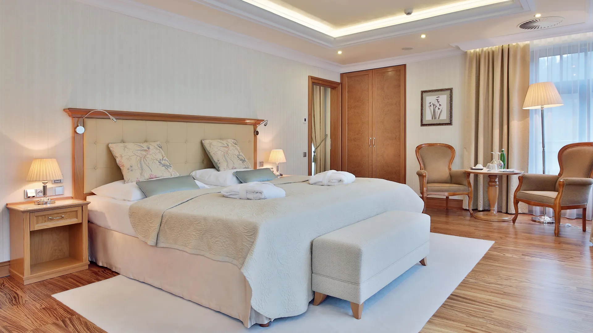 Hotel Retro Riverside Wellness Resort Karlovy Vary