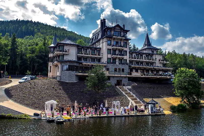 Hotel Retro Riverside Wellness Resort Karlovy Vary
